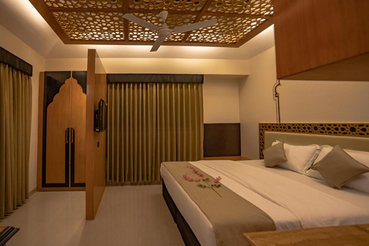 Ra Residence - Agarwal Group Of Hotels Púna Exteriér fotografie