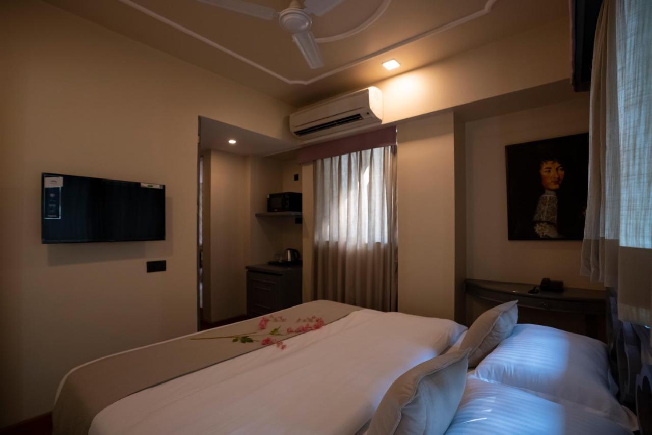 Ra Residence - Agarwal Group Of Hotels Púna Exteriér fotografie